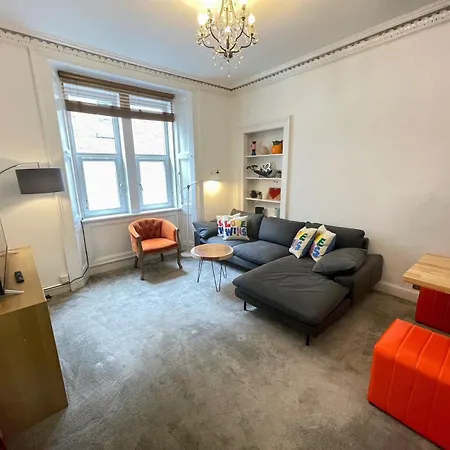 Lovely Two Bedrooms Edinburgh Exterior photo